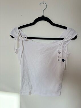 NWT Hollister White Shoulder Tie Top